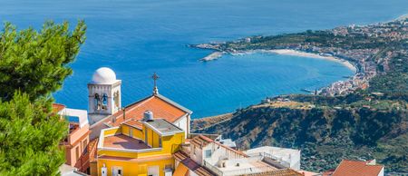 Sicilian Sizzle: A Romantic Weekend Getaway in Taormina