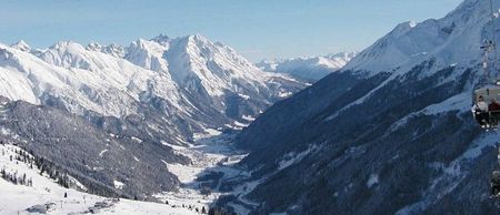 Hemmungsloses Skivergnügen in St. Anton am Alberg